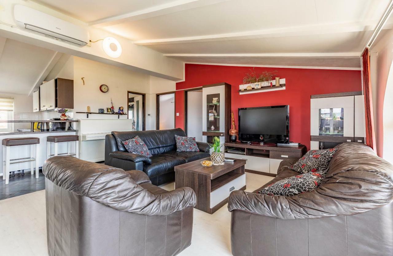 Apartamento House Anka Medulin Exterior foto